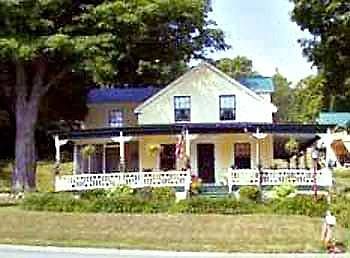Schroon Lake Tumble Inn المظهر الخارجي الصورة