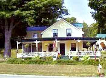 Schroon Lake Tumble Inn المظهر الخارجي الصورة